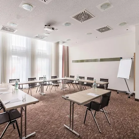 Hotel Park By Radisson West 4*