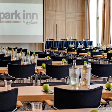 Park By Radisson West Hotel Köln