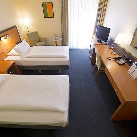 Hotel Park By Radisson West 4*