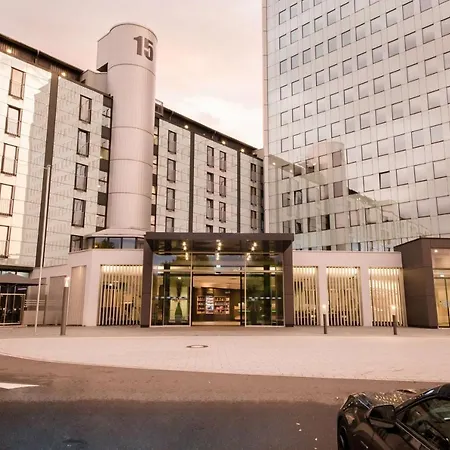 Western Hotel Kolonia