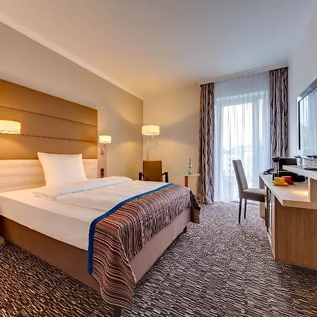 Western Hotel Kolonia