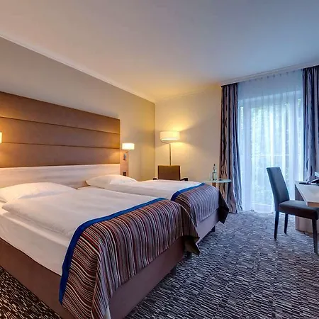 Western Hotel Kolonia