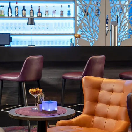 科隆市西雷迪森公园酒店 酒店 4*