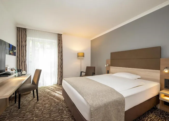 Hotell Western 4*