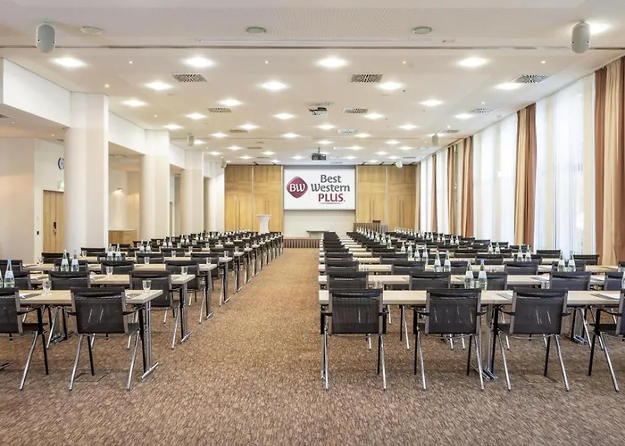 Hotell Western 4*