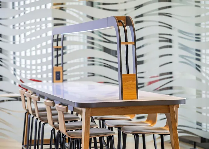 パーク バイ ラディソン シティ ウエスト ホテル 4*