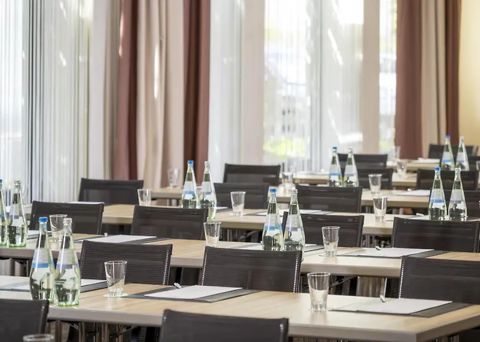 パーク バイ ラディソン シティ ウエスト 4*