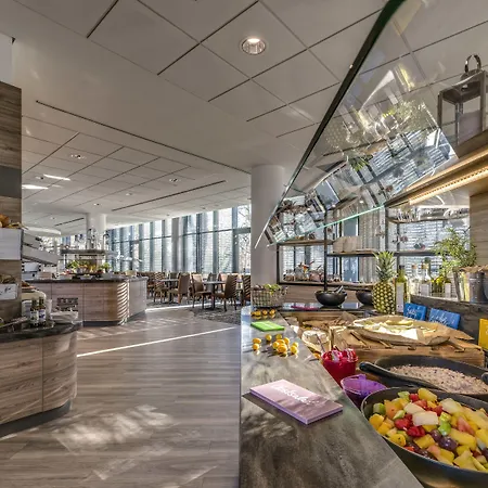 Western 4* Кёльн